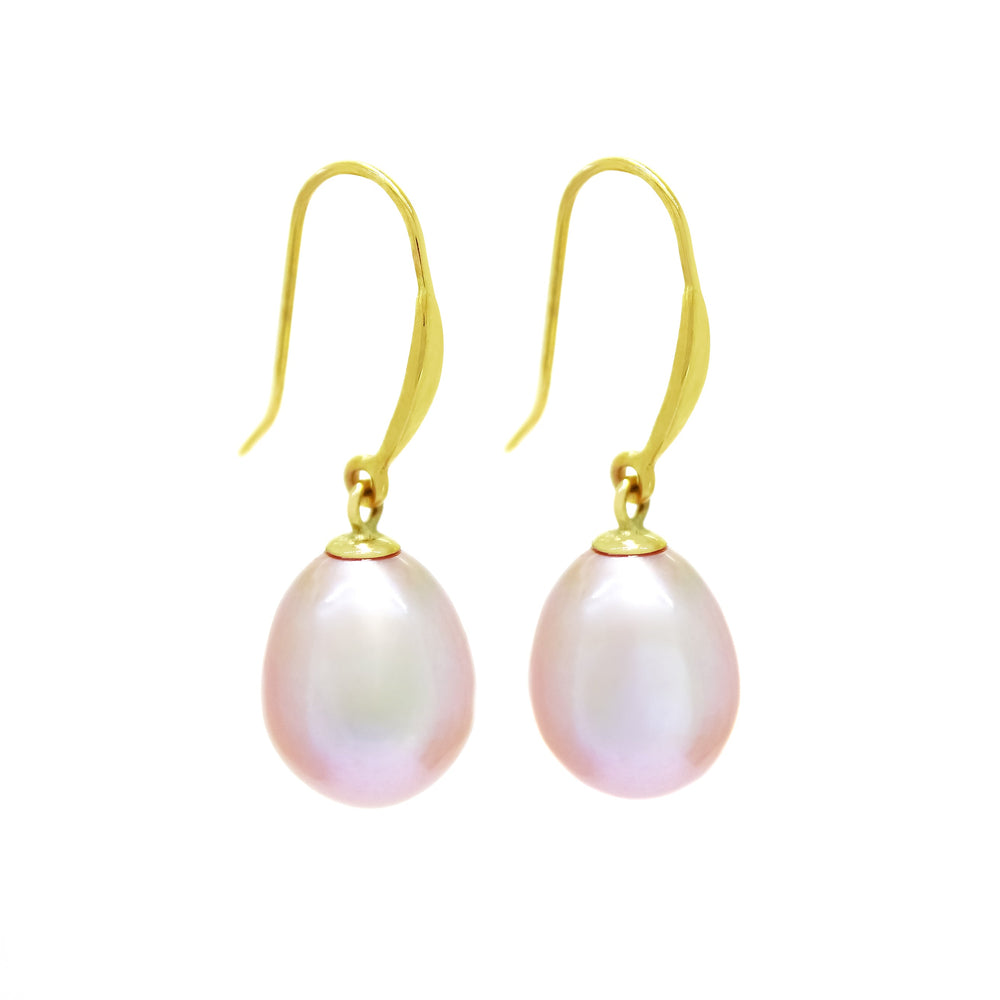 This product image shows a pair of pink rosaline pearl drop earrings. The earrings are made up of two pinky coloured egg-shaped pearl stones set with solid yellow gold shepherd’s hooks.